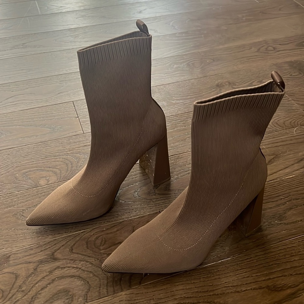 Zara Brown Boots Size 6